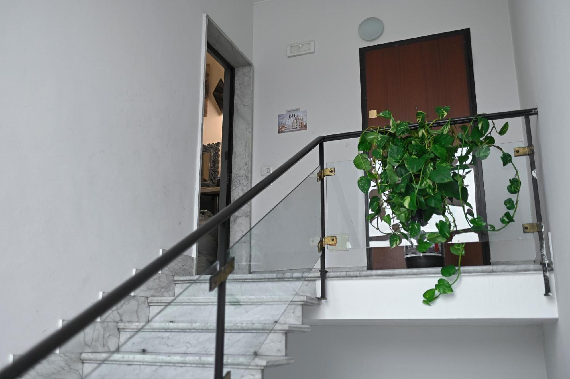 Bovisa House B&B Private Rooms Milão Exterior foto